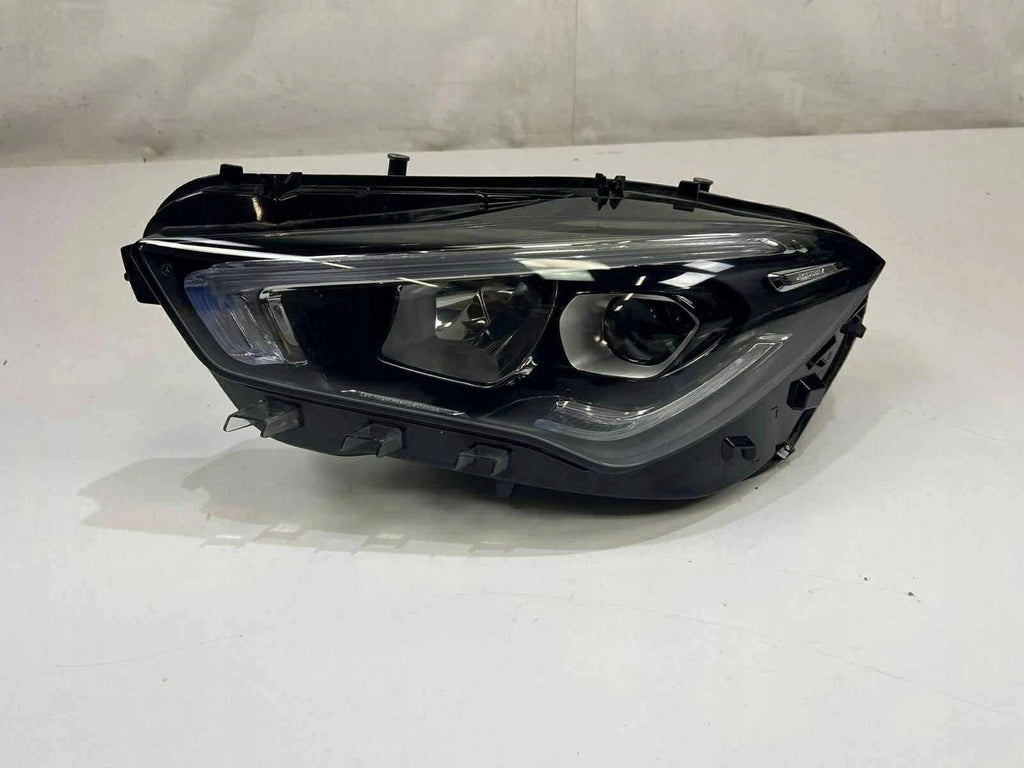 Frontscheinwerfer Mercedes-Benz Cla X118 C118 A1189068300 Links Headlight SCH5113270814uz