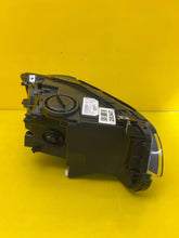 Laden Sie das Bild in den Galerie-Viewer, Frontscheinwerfer BMW 5 F11 F10 7203251-14 Xenon Links Scheinwerfer Headlight SCH9837218080ty