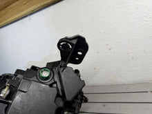 Laden Sie das Bild in den Galerie-Viewer, Frontscheinwerfer Jeep 52218717 Rechts Scheinwerfer Headlight SCH9376586954py