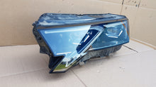 Laden Sie das Bild in den Galerie-Viewer, Frontscheinwerfer Skoda Octavia IV 5E4941035 Full LED Links Headlight SCH1387882157of