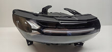 Laden Sie das Bild in den Galerie-Viewer, Frontscheinwerfer Dacia Duster 260107725R LED Rechts Scheinwerfer Headlight SCH5353907895cs
