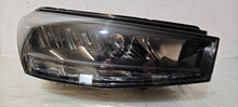 Laden Sie das Bild in den Galerie-Viewer, Frontscheinwerfer Skoda Fabia IV 6VB941016 LED Rechts Scheinwerfer Headlight SCH2080102446ob
