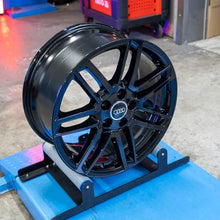 Laden Sie das Bild in den Galerie-Viewer, 4x Alufelge 18 Zoll 8.5" 5x112 50ET Matt Silber Audi Rim Wheel FEL1688540314wm