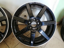 Laden Sie das Bild in den Galerie-Viewer, 1x Alufelge 18 Zoll 8.0&quot; 5x112 50ET Schwarz A2044019802 Mercedes-Benz Rim Wheel