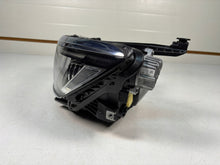 Load image into Gallery viewer, Frontscheinwerfer VW Passat B8 3G1941081P Ein Stück (Rechts oder Links) SCH6935044894of