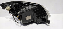 Laden Sie das Bild in den Galerie-Viewer, Frontscheinwerfer Skoda Fabia II Links Scheinwerfer Headlight SCH4581075349au