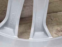 Laden Sie das Bild in den Galerie-Viewer, 1x Alufelge 18 Zoll 5x108 CJ5CM1B Ford Kuga Ii Rim Wheel FEL3515941129pv