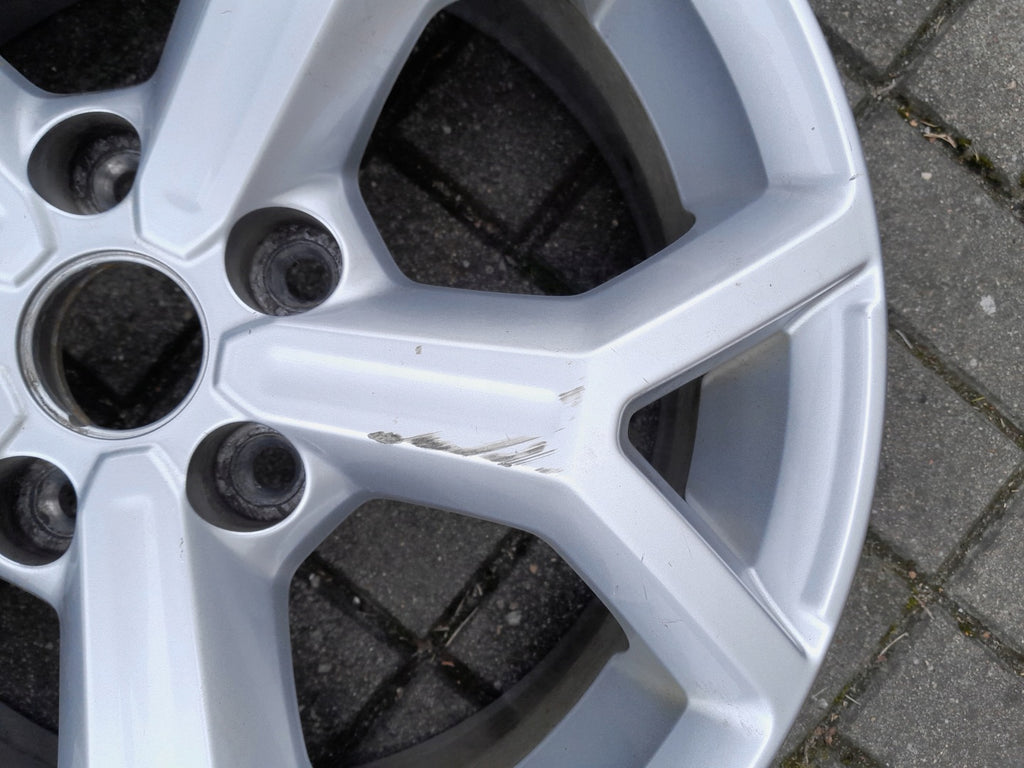 1x Alufelge 17 Zoll 7.0" 5x114.3 40ET 403008932R Renault III Talisman Captur FEL9380841181en