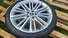 Laden Sie das Bild in den Galerie-Viewer, 1x Alufelge 19 Zoll 8W0601025BE Audi A4 Rim Wheel FEL2464409597iz