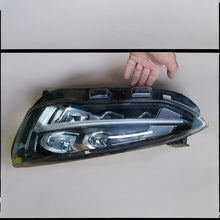 Laden Sie das Bild in den Galerie-Viewer, Frontscheinwerfer Ford Focus MX7B-13E015-EB Full LED Links Headlight