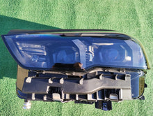 Laden Sie das Bild in den Galerie-Viewer, Frontscheinwerfer BMW 5 5A798D7-09 Links Scheinwerfer Headlight SCH5312898447xn