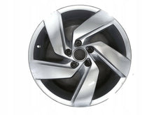 Load image into Gallery viewer, 1x Alufelge 17 Zoll 7.5" 5x112 51ET Glanz Silber 5H0601025 VW Golf Viii FEL4704229950wz