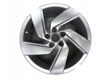 Load image into Gallery viewer, 1x Alufelge 17 Zoll 7.5" 5x112 51ET 5H0601025E VW Golf Viii Rim Wheel FEL4704229950wz