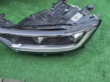Load image into Gallery viewer, Frontscheinwerfer VW T-Roc 2GA941035AK Links Scheinwerfer Headlight SCH9319963996qa