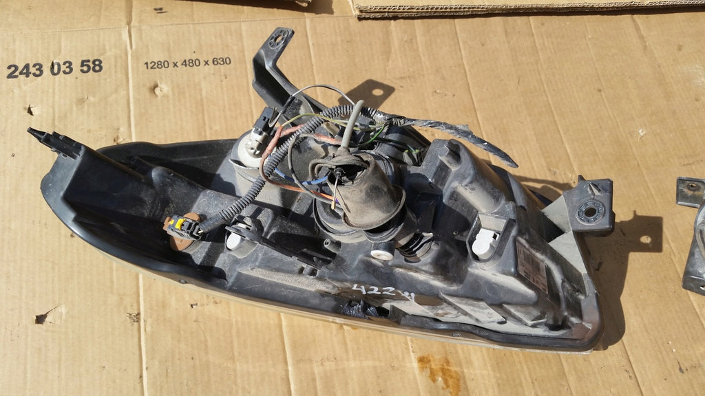 Frontscheinwerfer Dacia Dokker 260607950R Rechts Scheinwerfer Headlight