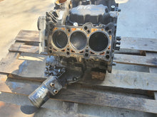 Laden Sie das Bild in den Galerie-Viewer, Motorblock Audi A4 B6 AVK 3.0 Benzin Unkomplett MOT4727287858gr