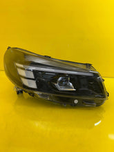 Load image into Gallery viewer, Frontscheinwerfer Opel Zafira Vivaro C 9847209880 LED Rechts Headlight SCH8680439176gz