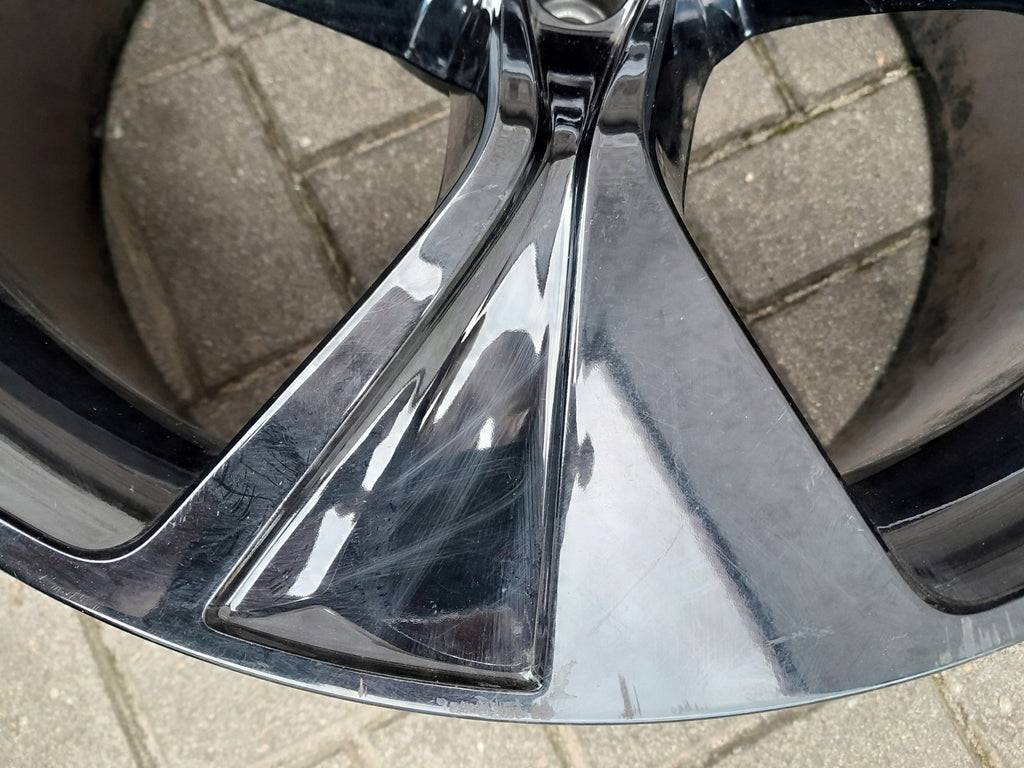 1x Alufelge 20 Zoll 10.5" 5x108 38ET MX53-1007-DA Jaguar Rim Wheel