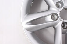 Laden Sie das Bild in den Galerie-Viewer, 1x Alufelge 16 Zoll 6.5&quot; 5x114.3 4173034000 Hyundai Rim Wheel