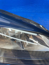 Laden Sie das Bild in den Galerie-Viewer, Frontscheinwerfer Opel Corsa E 13381336 LED Rechts Scheinwerfer Headlight