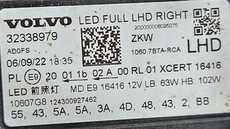 Frontscheinwerfer Volvo 32338979 Full LED Rechts Scheinwerfer Headlight SCH7382672431cr
