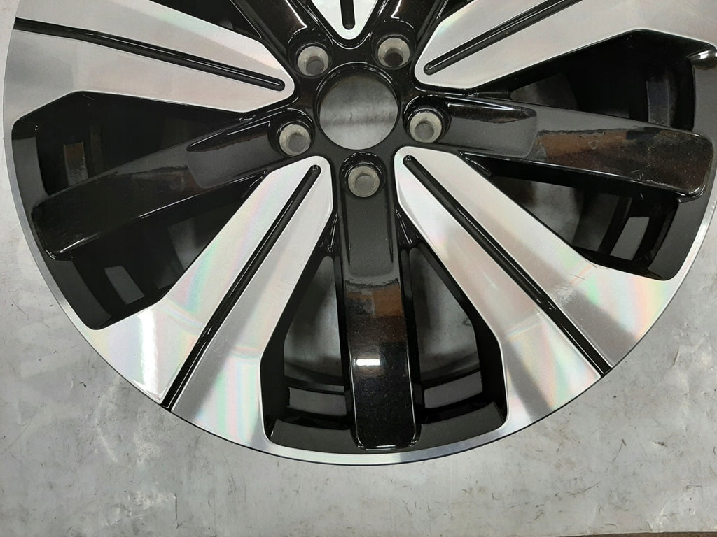 1x Alufelge 19 Zoll 8.5" 5x108 56ET Glanz Silber 32143628 Volvo Xc40 Rim Wheel FEL4130835021cn