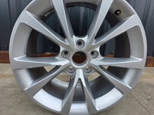 Load image into Gallery viewer, 1x Alufelge 17 Zoll 8.0" 5x112 46ET Glanz 8Y0601025CC Audi A3 I Rim Wheel FEL8914336849md