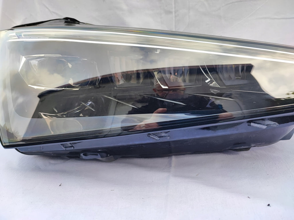 Frontscheinwerfer Skoda Scala 657941016C Full LED Rechts Scheinwerfer Headlight SCH6834678640ig