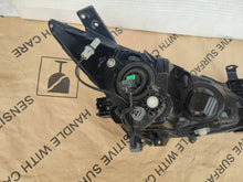 Load image into Gallery viewer, Frontscheinwerfer Mazda 3 BHR151040 Links Scheinwerfer Headlight SCH2947121894io