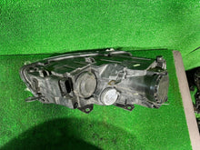 Load image into Gallery viewer, Frontscheinwerfer VW Golf VI 5K1941005J 5K1941006J Ein Satz Headlight SCH6685909504ka