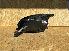 Laden Sie das Bild in den Galerie-Viewer, Frontscheinwerfer Peugeot 2008 II 9841641980 Rechts Scheinwerfer Headlight SCH8635425628zr