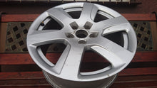 Load image into Gallery viewer, 1x Alufelge 17 Zoll 7.5&quot; 5x112 37ET Audi A6 Rim Wheel