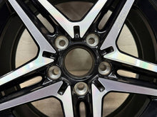 Laden Sie das Bild in den Galerie-Viewer, 1x Alufelge 18 Zoll 7.5" 5x112 40ET Glanz Schwarz A2064017600 Mercedes-Benz W206 FEL4149545069bs