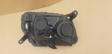 Load image into Gallery viewer, Frontscheinwerfer Dacia Duster 260600069R Links Scheinwerfer Headlight