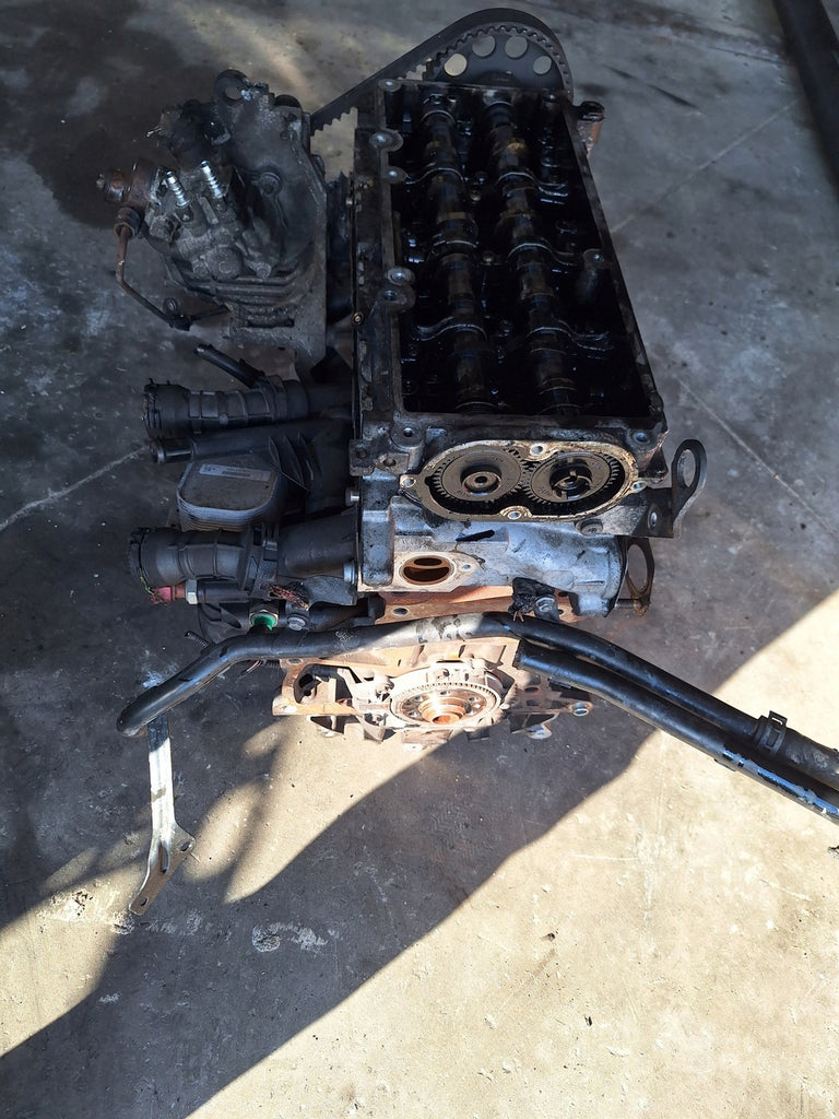 Motor Audi Seat Skoda VW I DFS 2.0 TDI Diesel Engine Unkomplett