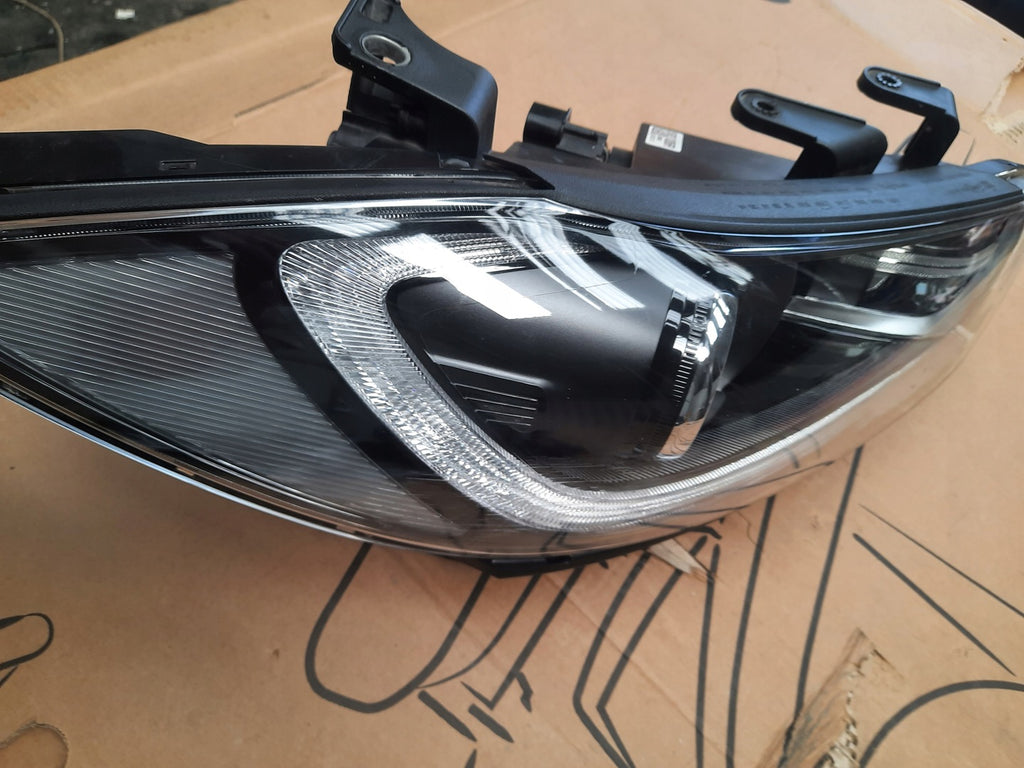 Frontscheinwerfer Hyundai Elantra 92102-F2100 LED Rechts Scheinwerfer Headlight