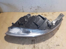 Laden Sie das Bild in den Galerie-Viewer, Frontscheinwerfer Ford Focus Rechts Scheinwerfer Headlight SCH2692965282qh