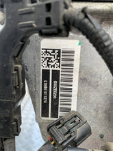 Load image into Gallery viewer, Motor Honda Hr-V Logo L15B4 1.5 VTEC 130PS 96kW 28TKm 2016 Benzin Komplett MOT1575335530sq
