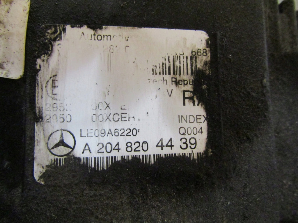 Frontscheinwerfer Mercedes-Benz W204 A2048204439 Xenon Rechts Headlight SCH9303896438iy