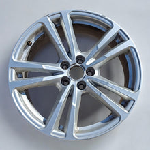 Load image into Gallery viewer, 1x Alufelge 17 Zoll 7.5&quot; 5x100 34ET 8X0601025BR, 8X0601025 Audi A1 Rim Wheel