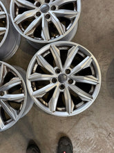 Laden Sie das Bild in den Galerie-Viewer, 4x Alufelge 17 Zoll 7.0" 5x112 34ET 80A601025J Audi Rim Wheel FEL8753225882em