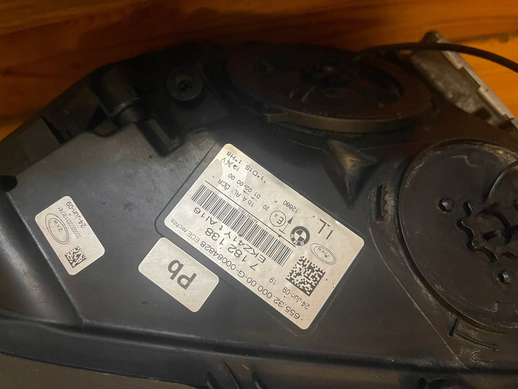 Frontscheinwerfer BMW 7 F01 F02 Xenon Ein Stück (Rechts oder Links) Headlight SCH7718534891bj