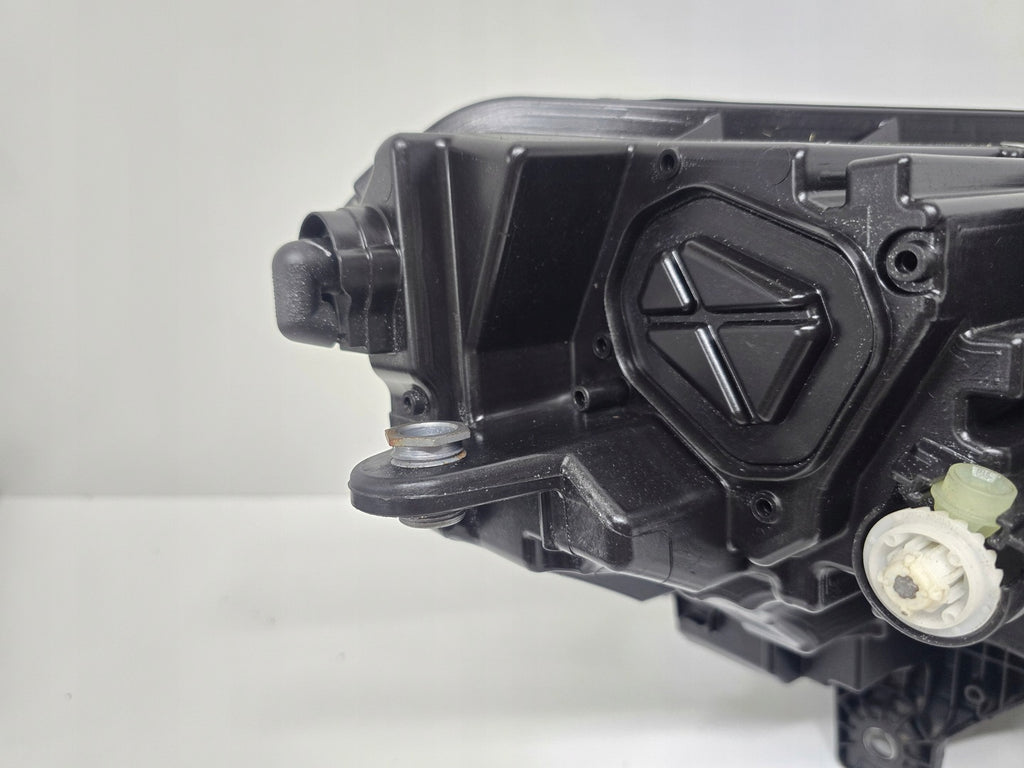 Frontscheinwerfer Skoda Enyaq 5LB941015 Full LED Ein Stück (Rechts oder Links)