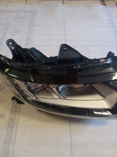 Laden Sie das Bild in den Galerie-Viewer, Frontscheinwerfer Mitsubishi Outlander 4BX158301C8-54 Rechts Headlight