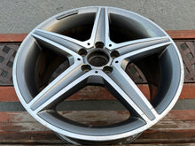 Load image into Gallery viewer, 1x Alufelge 18 Zoll 8.5" 5x112 49ET A2054011200 Mercedes-Benz W205 A205 FEL3411312406fc