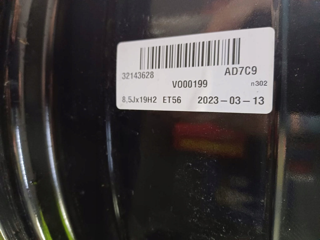 1x Alufelge 19 Zoll 8.5" 5x108 56ET 32143628 Volvo Xc40 Rim Wheel FEL8246382448vb