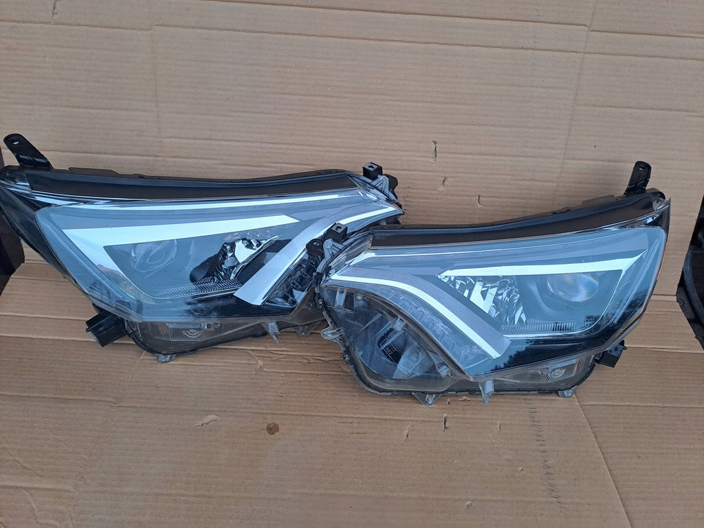 Frontscheinwerfer Toyota Rav 4 IV I Ein Satz Scheinwerfer Headlight SCH5252530864dp