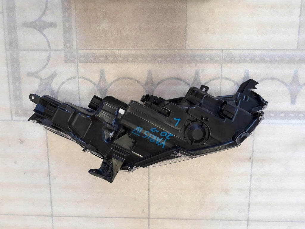 Frontscheinwerfer Toyota Yaris EUK0-8 Links Scheinwerfer Headlight SCH5612650284jp