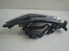 Laden Sie das Bild in den Galerie-Viewer, Frontscheinwerfer Mazda Cx5 Ein Stück (Rechts oder Links) Scheinwerfer Headlight SCH9775928959il