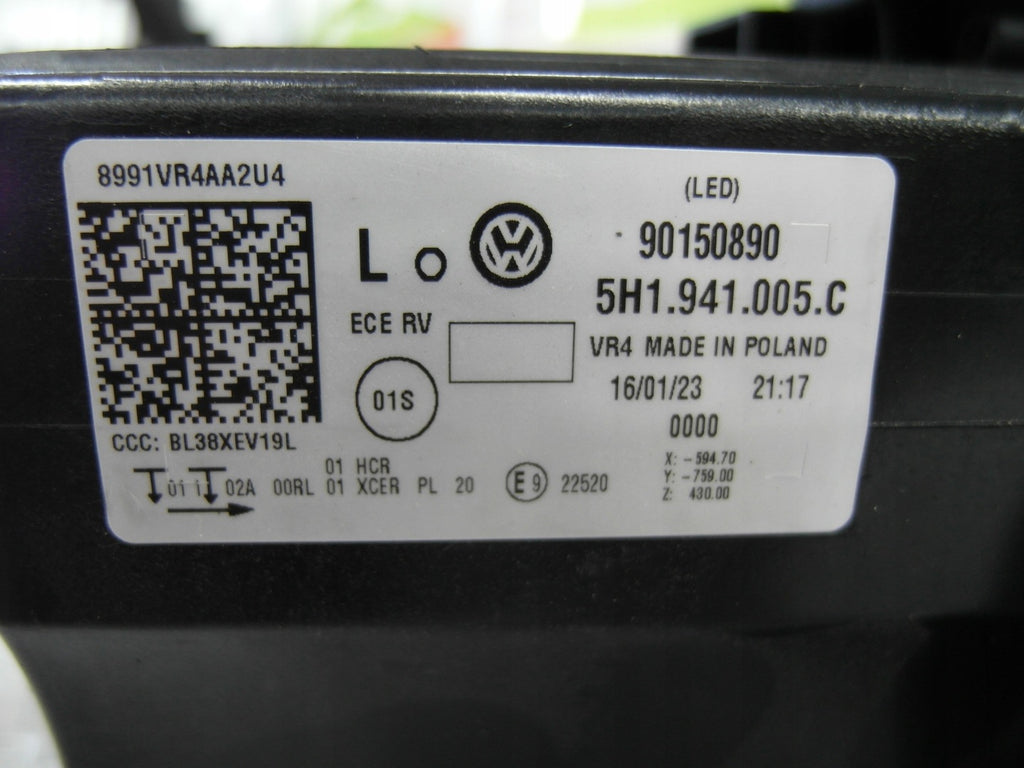 Frontscheinwerfer VW Golf VIII 5H1941005C Full LED Ein Stück (Rechts oder Links) SCH8613486973hg